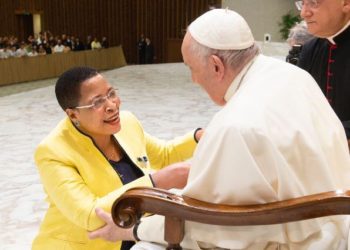 Among, a known architect of human rights abuses and a looter of public resources, gets to meet the Pope. It's a disgrace to every victim of her vile actions.  Image maybe subject to copyright.